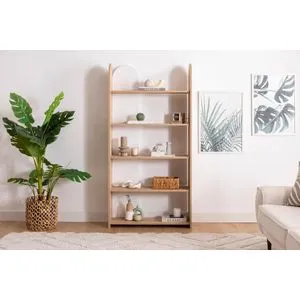 Mindy Sapphire
White Bookshelf