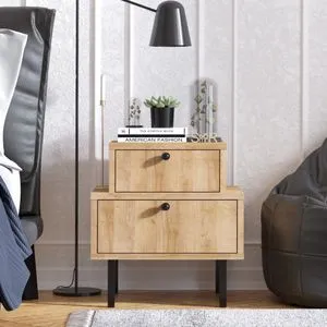 Nadia Oak
Black Nightstand