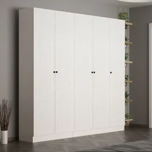 Noah - 8460 White Hall Stand
