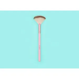 Noelle Make up četkica za highlighter  05
