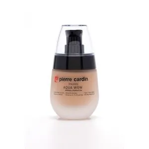 Pierre Cardin Aqua Wow Mineral tečni puder Medium Skin with Very Warm