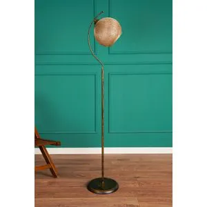 Povimento - Gold Gold
Black Floor Lamp