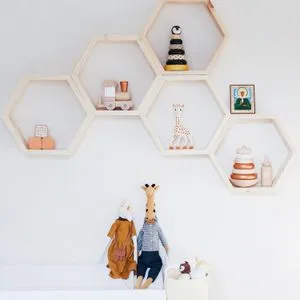 Raf229 Walnut Wall Shelf