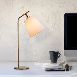 Salihini - MR-622-US White
Vintage Table Lamp