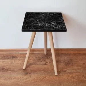 Shp232 - Crni Sto sa Belim Stranicama