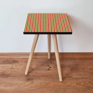 Shp338 - Red Red
Green
White Side Table