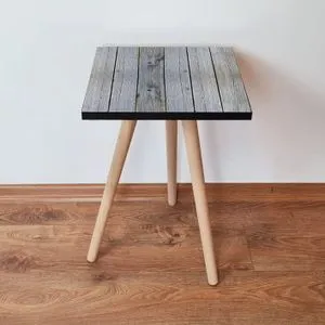 Shp363 - Grey Grey
Black Side Table