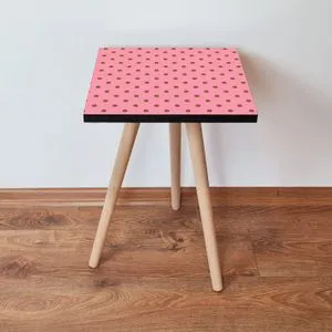 Shp369 - Pink Pink
Brown Side Table