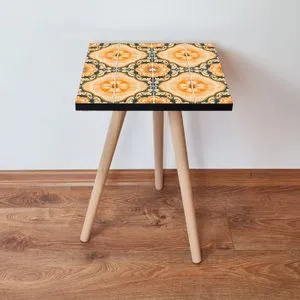 Shp53 - Multicolor Orange
Green
Black Side Table
