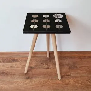 Shp66 - Black Black
Beige
White Side Table