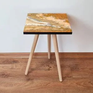 Shp77 - Orange Orange
Beige
White Side Table