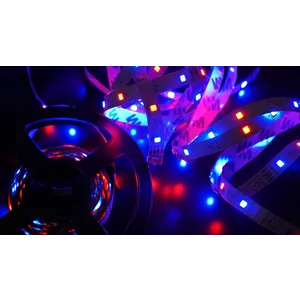 SMART LED TRAKA Tuya Smart WiFi 5 metara sa 150 svetala