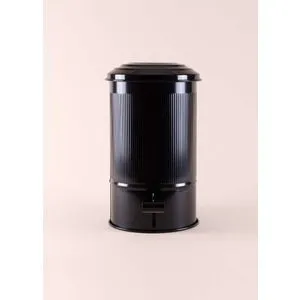 STP0007 Black Bin
