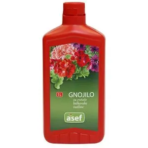 Substral TEKUĆE MINERALNO ĐUBRIVO ZA BALKONSKE BILJKE 1000 ML