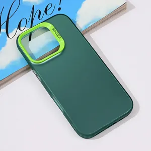 Torbica Clear za iPhone 16 Pro 6.3 zelena
