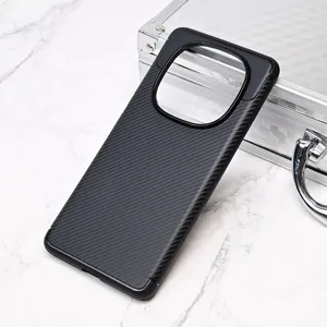 Torbica Defender Carbon za Xiaomi Redmi Note 14 Pro Plus (EU) crna