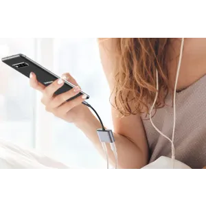 UGREEN CM231 USB-C na 3.5mm i USB-C Audio Adapter (Sivi)