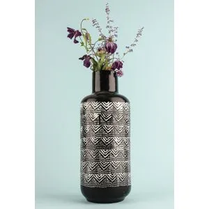 YL711 Black
White Decorative Pot
