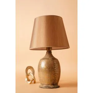 Zlatna Stona Lampa YL533