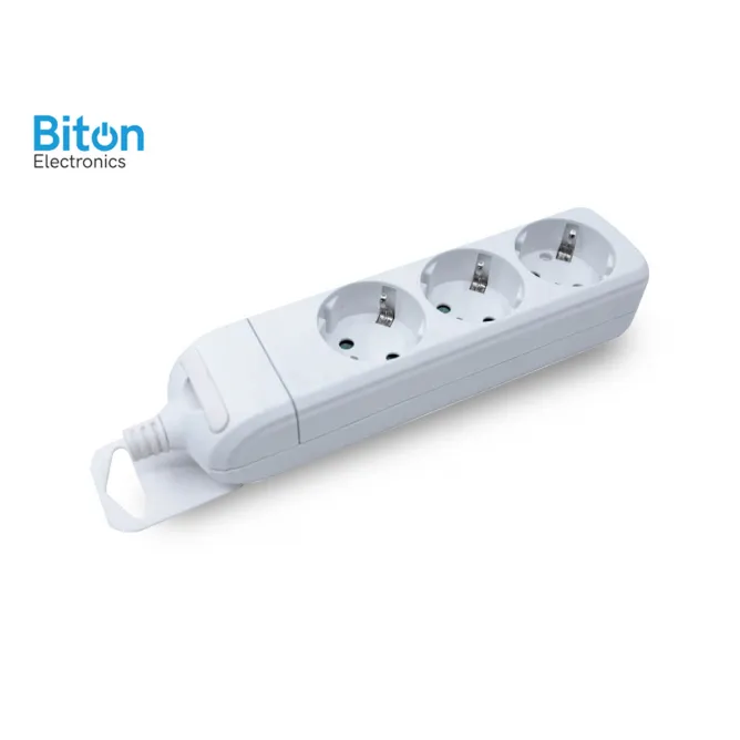 PRENOSNA PRIKLJUČNICA TROSTRUKA 5M 3X2,5mm