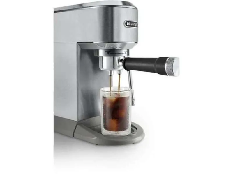 Aparat za espresso kafu EC890.M