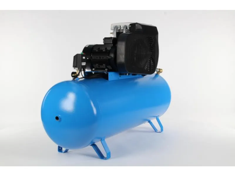 B7000 500 FT 10 7.5 kW 500l 11bar 400V