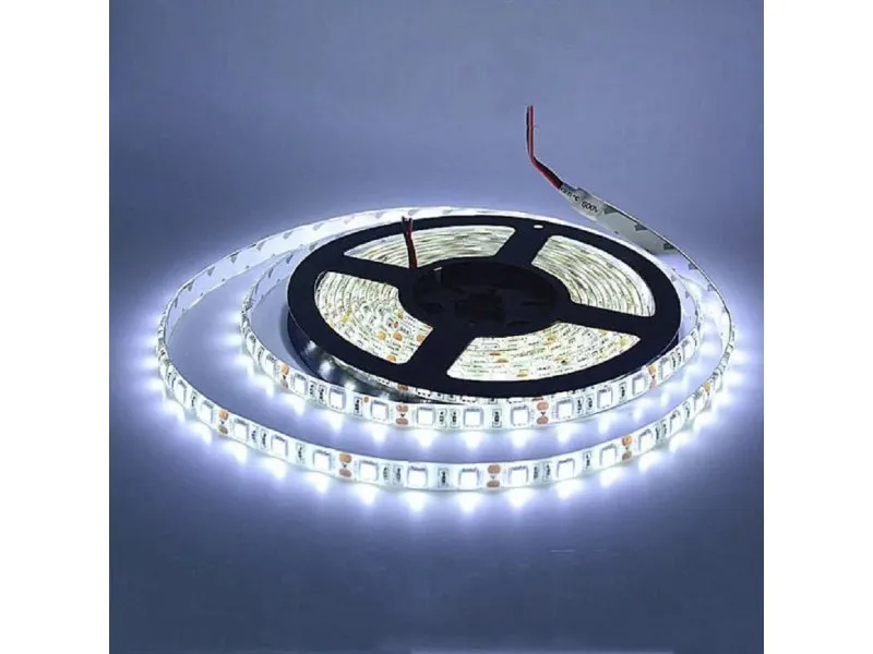 LED traka digital 24V CW 2835-120