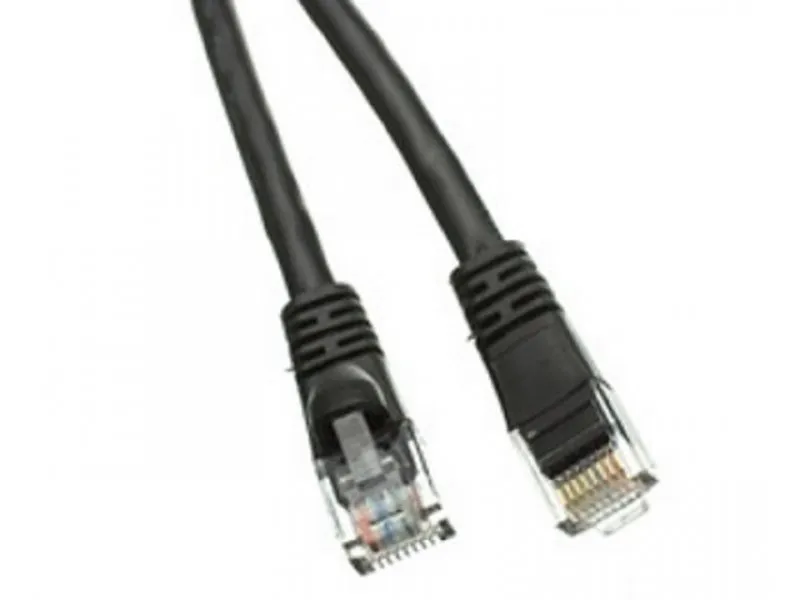Kabl UTP patch Cat5e 0.3m crni
