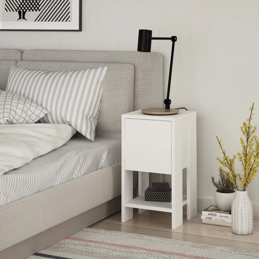 Ema White White