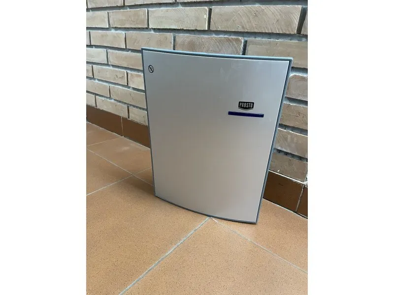 Grejalica sa držačem peškira FH-200IP2 snaga 2000W OUTLET