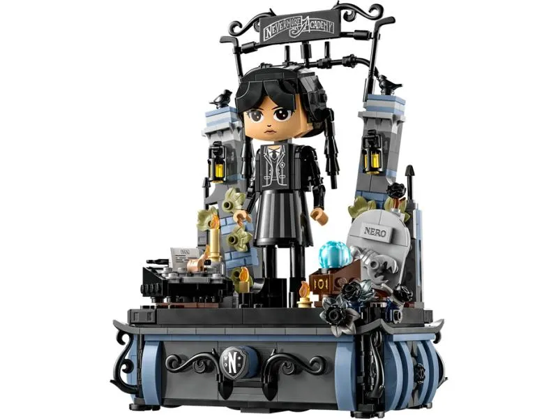 76780 Sreda Adams – figura