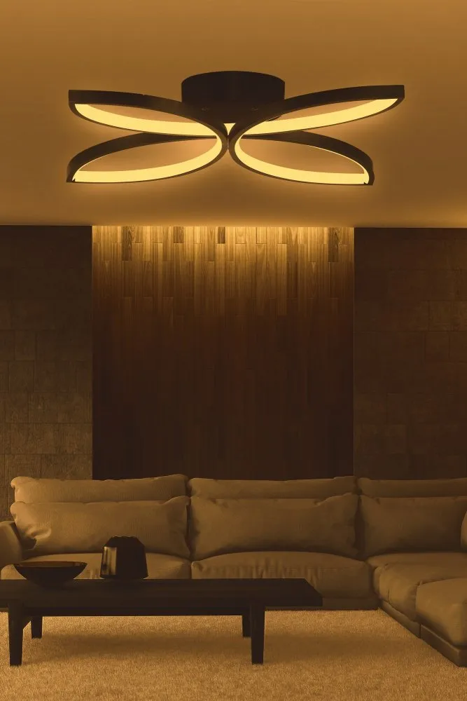 Luster Eriphos Black Yellow Light