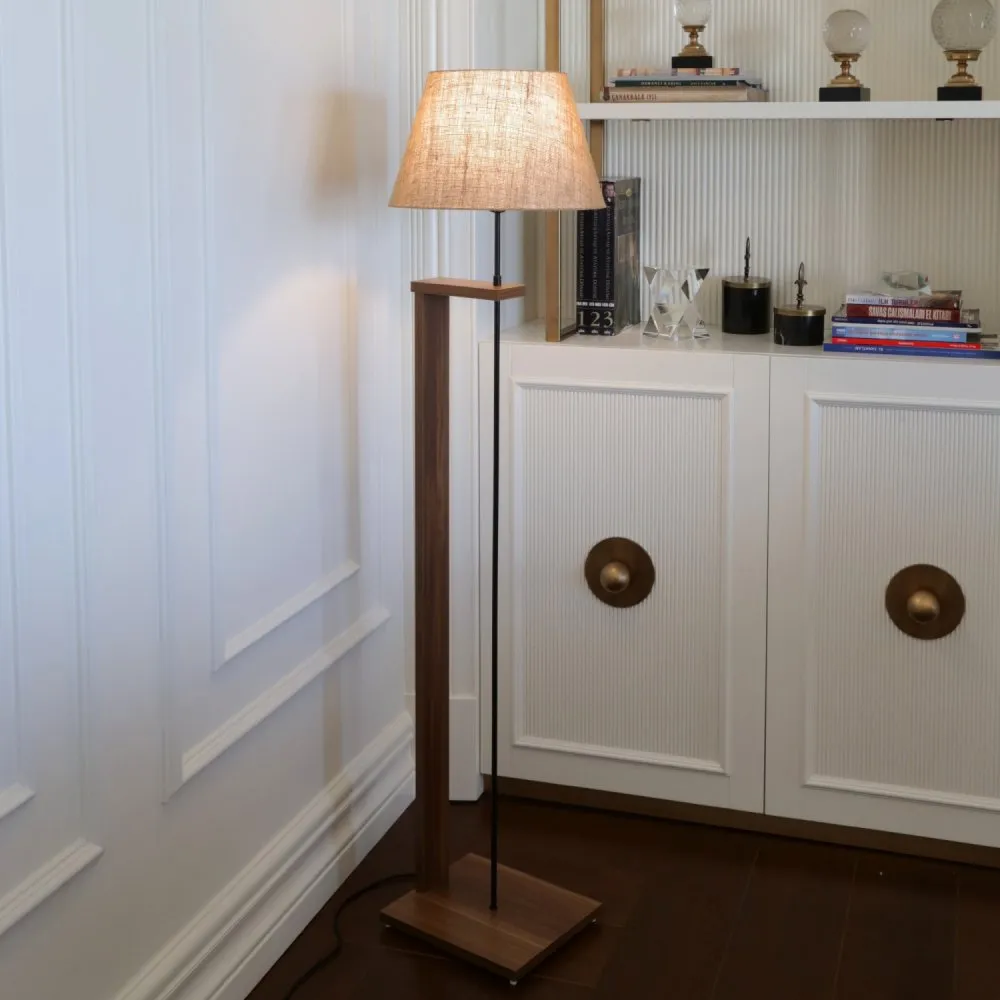Podna lampa AYD 3128