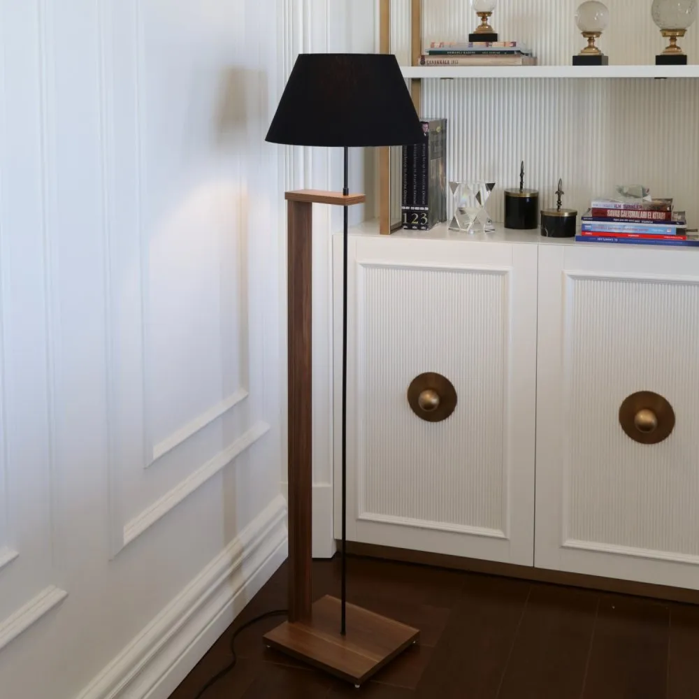 Podna lampa AYD 3130