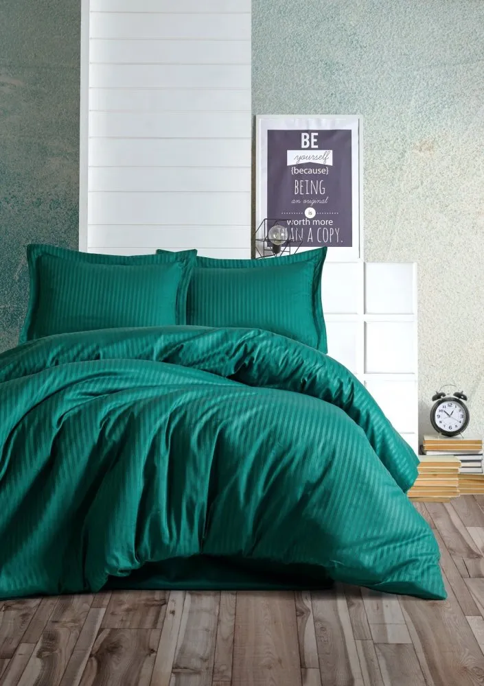 Premium satenska posteljina Stripe Petrol Green