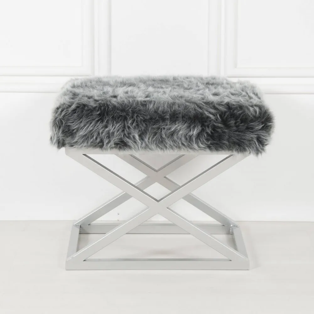 Tabure Capraz Plush Silver Grey