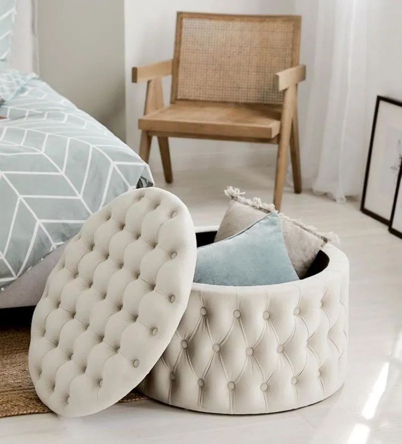 Tabure Nilka Kapitone Pouffe White