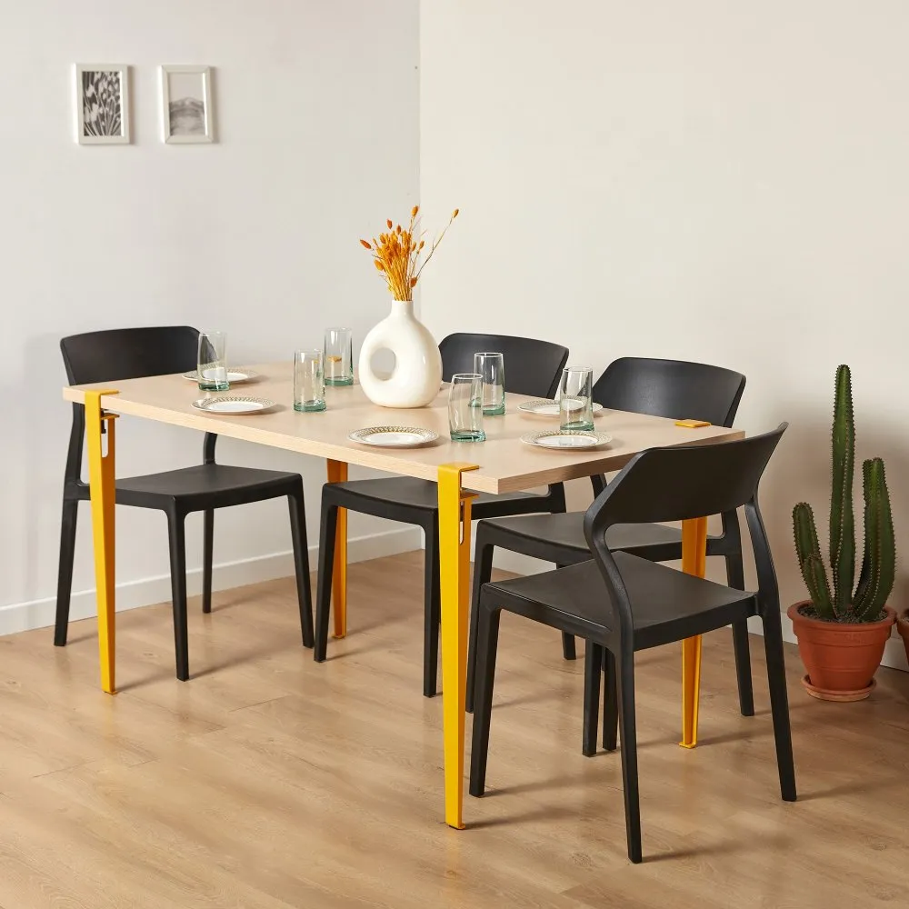 Trpezarijski sto Pineios Wooden Yellow