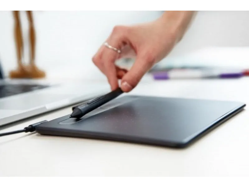 Intuos M Bluetooth CTL-6100WLK-N