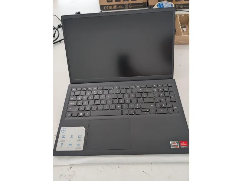 Inspiron 3535 (FHD IPS 120Hz, Ryzen 7 7730U, 16GB, 1TB SSD // Win 10 Home) OUTLET