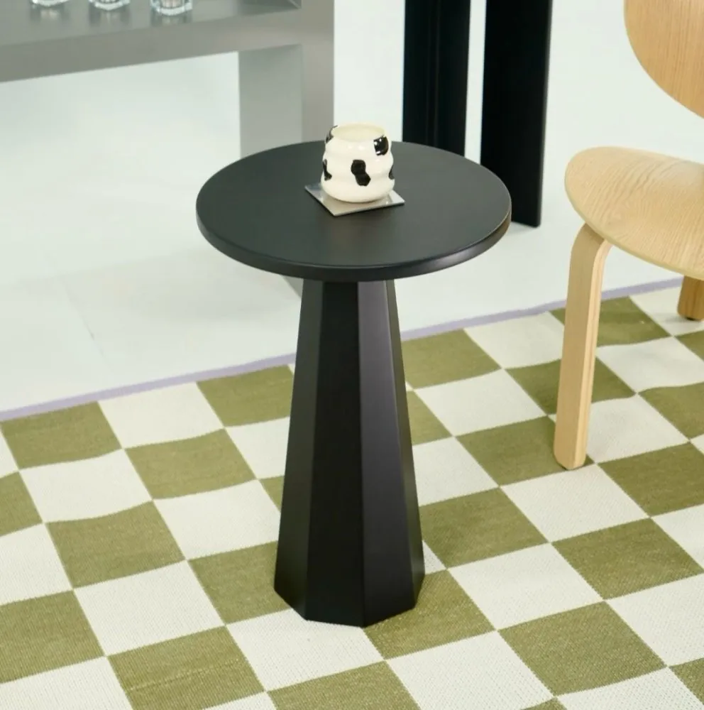 Side Table Lilyum 52 Black
