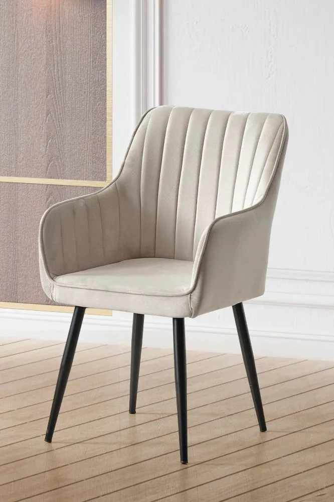 Stolica Nova Cream Black