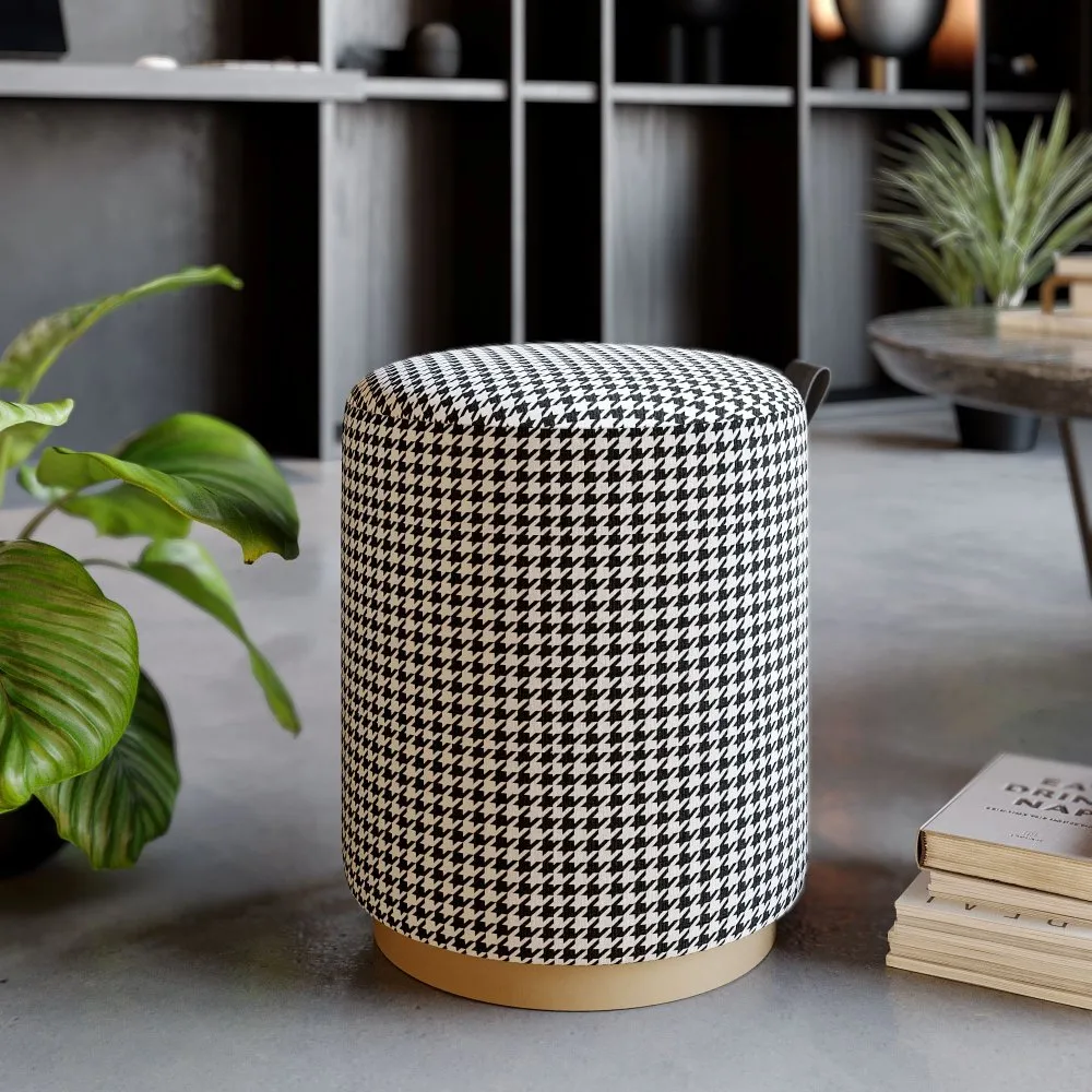 Tuffet Macaria Black White
