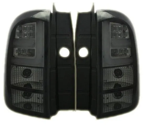 Kristalna LED štop svetla DACIA DUSTER (2009+) - zatamnjena - PROSET VTT doo