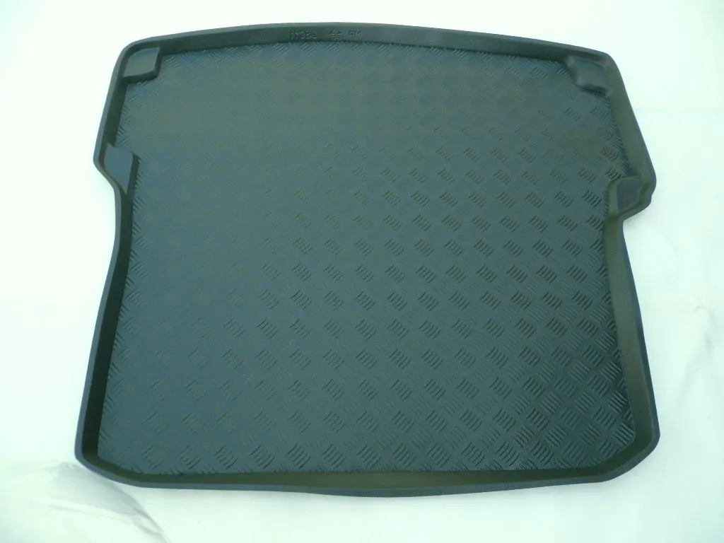 Tipska kadica za gepek Skoda OCTAVIA 2 (2004-2013) Sedan/HB - PROSET VTT doo
