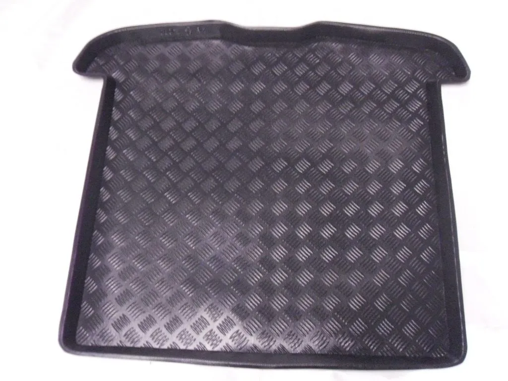 Tipska kadica za gepek Volvo V50 (2004-2012) Combi - PROSET VTT doo