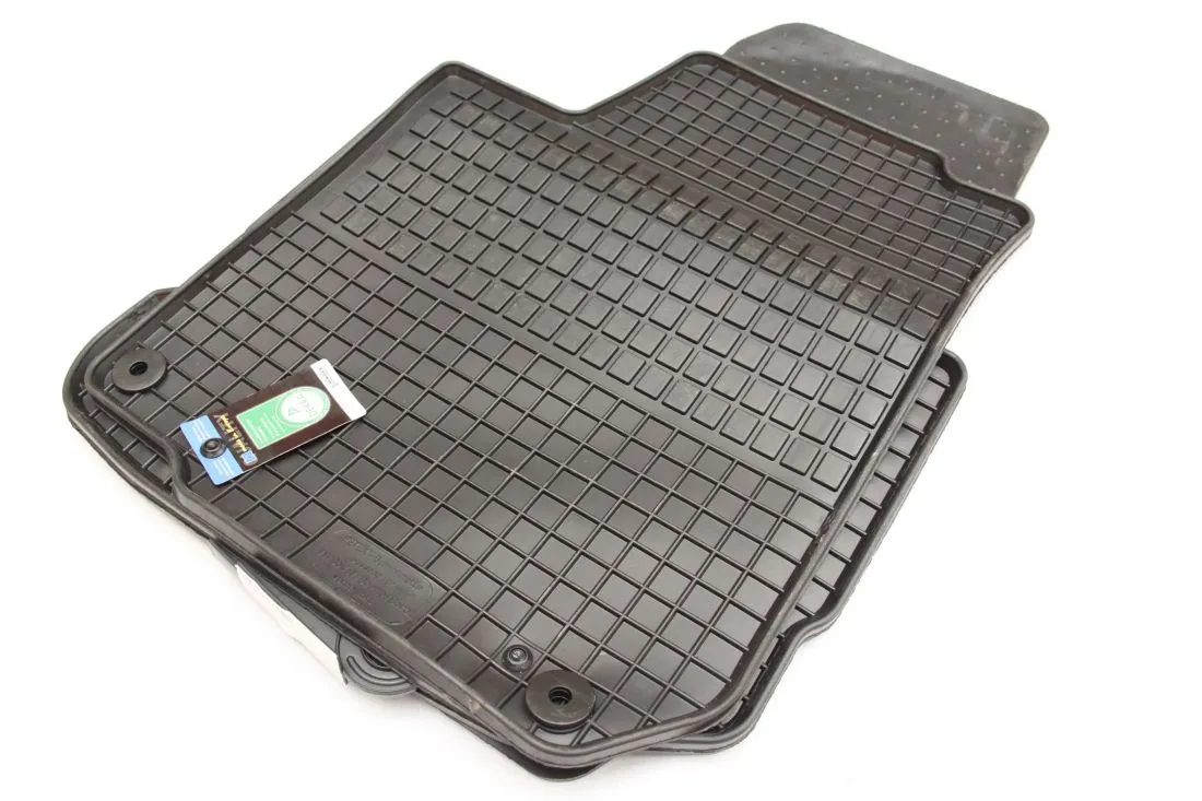 Tipske patosnice Petex gumene VW Golf 4 - PROSET VTT doo