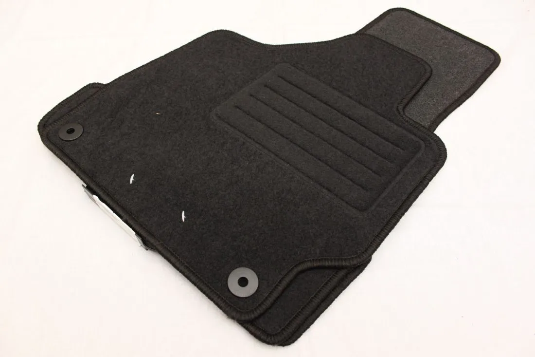 Tipske patosnice Petex tepih Audi TT (2006-2014) - PROSET VTT doo