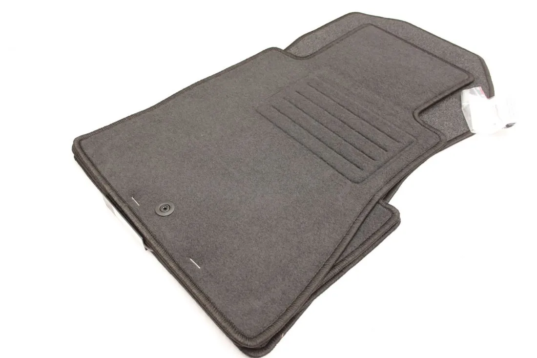 Tipske patosnice Petex tepih Mercedes w201 e190/83-93/ - PROSET VTT doo