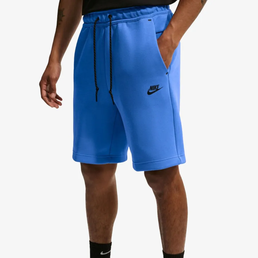 NIKE Šorc Tech